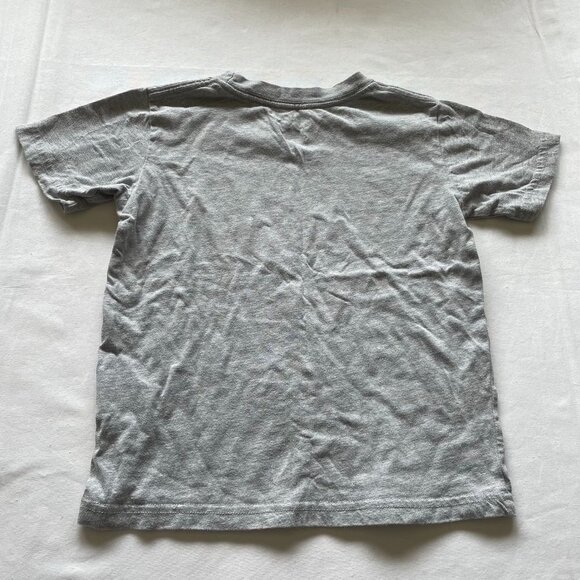 Cabela's / Bass Pro Shop Gray Short Sleeve Graphic Shirt size Small - Picture 5 of 5